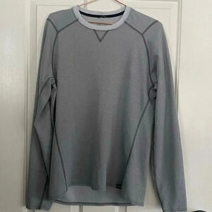 Patagonia Capilenee Gray Lightweight  Long Sleeve Base Layer T-Shirt Size Large